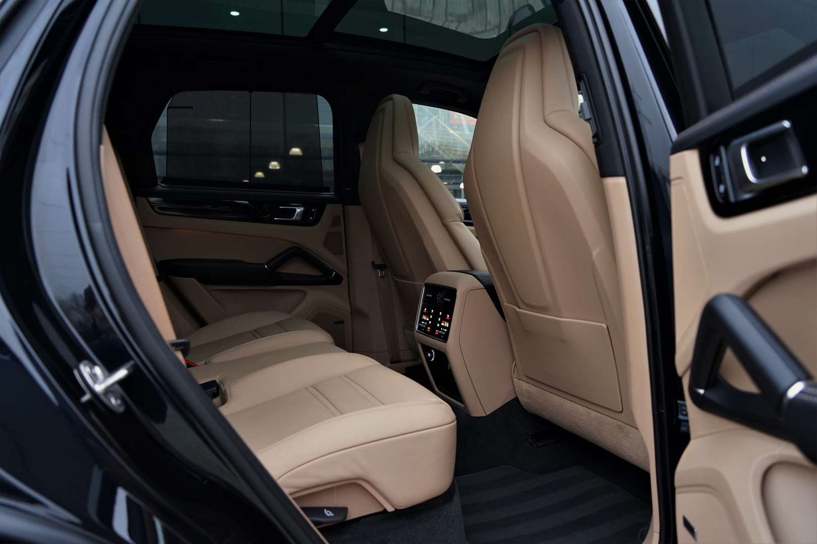 Porsche Cayenne III E-Hybrid - 2023 - Joinsteer - #7