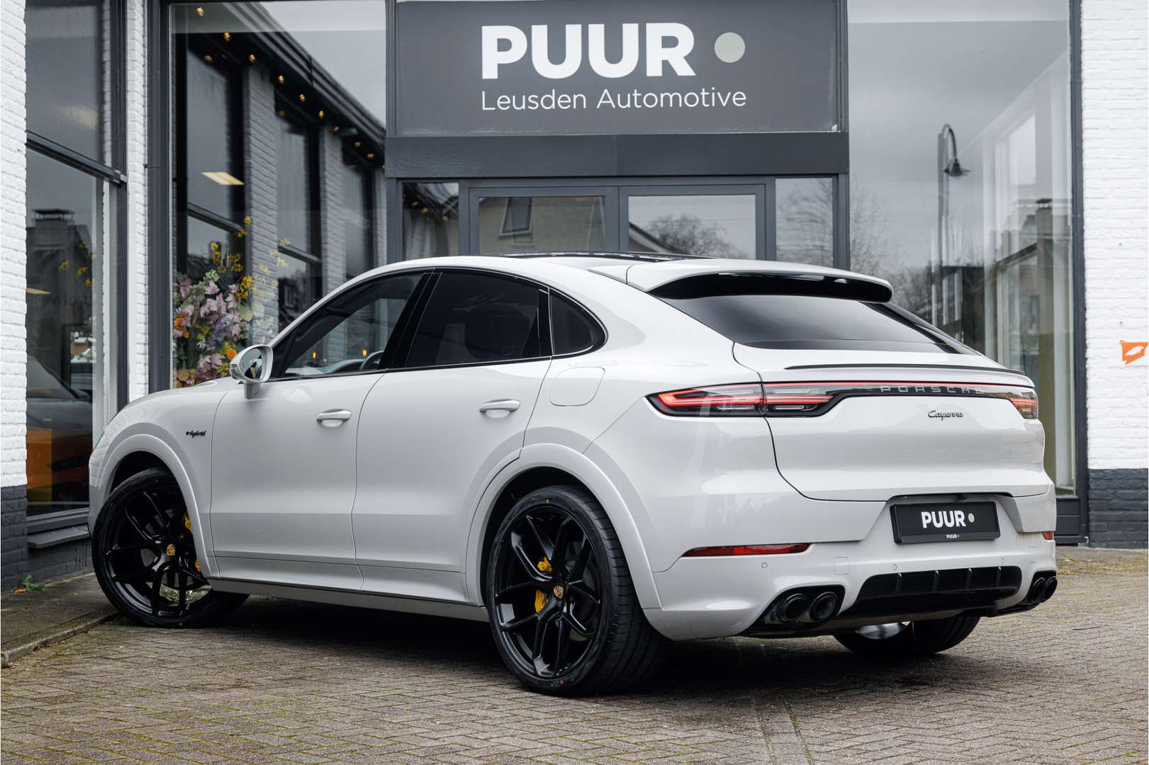 Porsche Cayenne II E-Hybrid Platinum Edition - 2023 - Joinsteer - #2