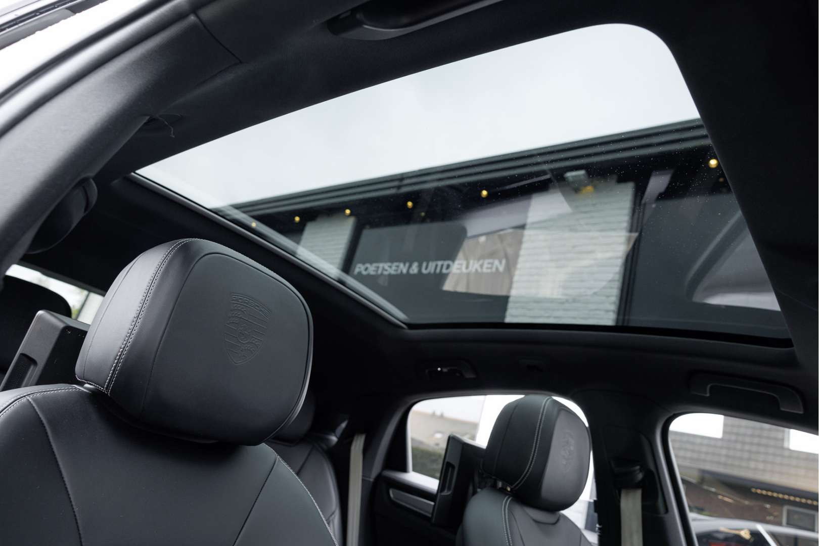 Porsche Cayenne II E-Hybrid Platinum Edition - 2023 - Joinsteer - #6