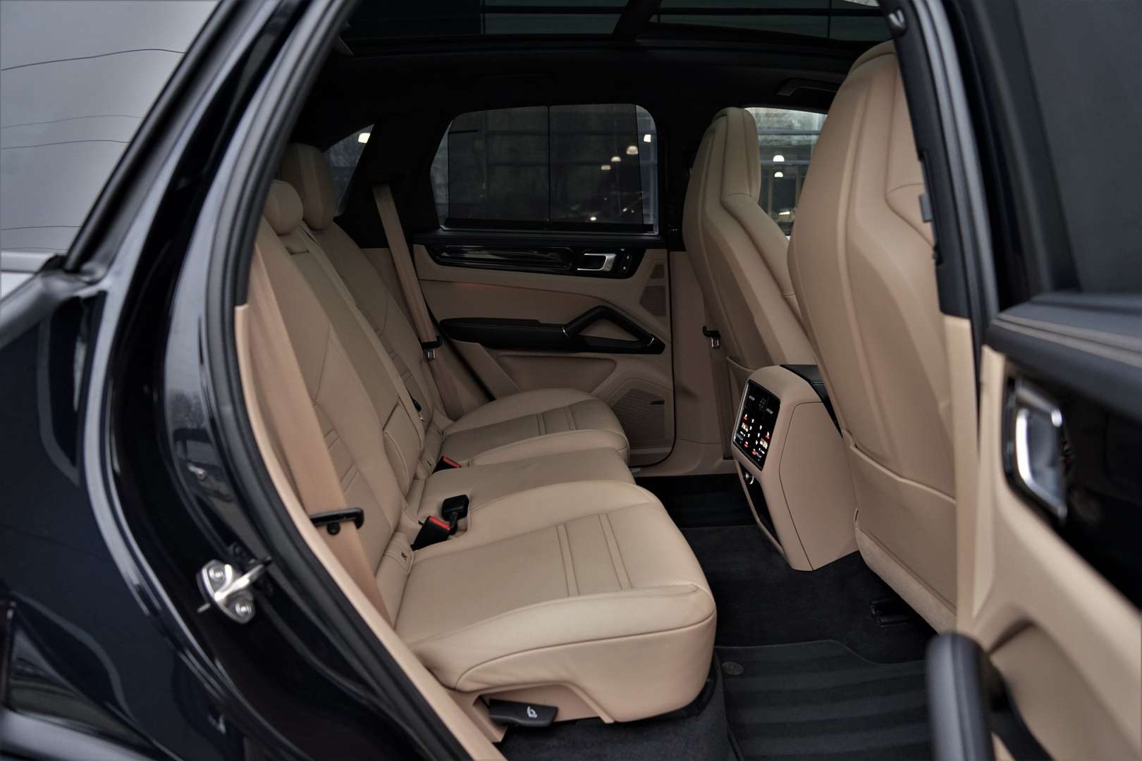 Porsche Cayenne III E-Hybrid - 2023 - Joinsteer - #36