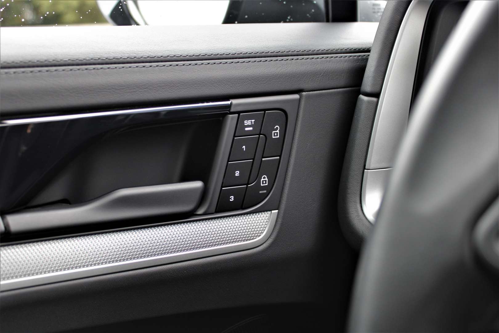 Porsche Cayenne II E-Hybrid - 2024 - Joinsteer - #38