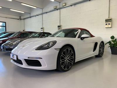 Porsche 718 Boxster IV Base