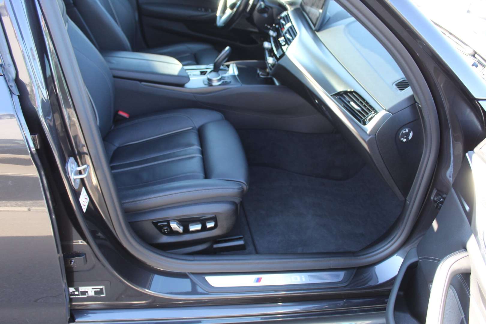BMW M550 Limo M550i XDrive - 2021 - Joinsteer - #11