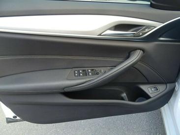 BMW Série 5 520d — photo 21