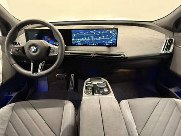 BMW IX XDrive60 — photo 6