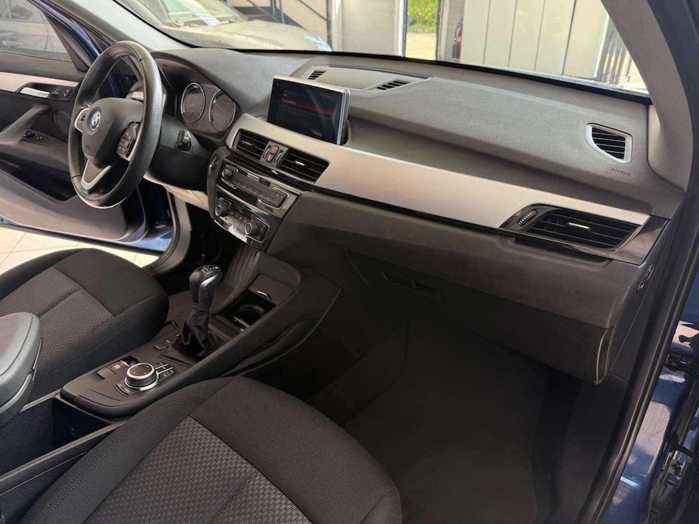 BMW X1 Advantage XDrive25e - 2022 - Joinsteer - #10