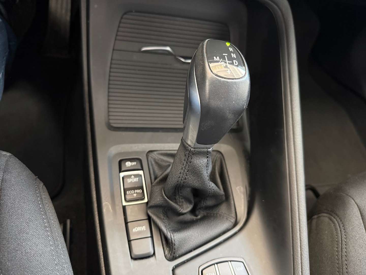 BMW X1 Advantage XDrive25e - 2022 - Joinsteer - #16