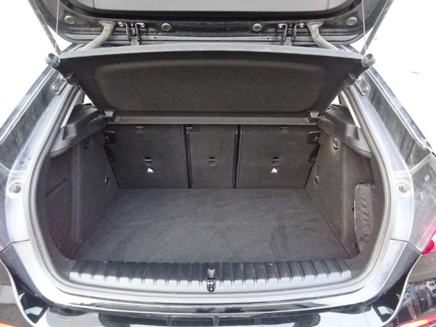 BMW Série 1 Sport 120d XDrive - 2022 - Joinsteer - #5