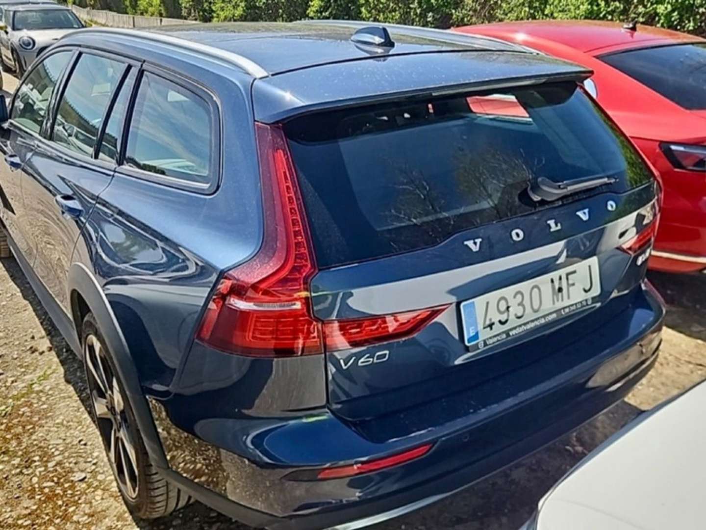 Volvo V60 Cross Country B4 Ultimate - 2023 - Joinsteer - #4
