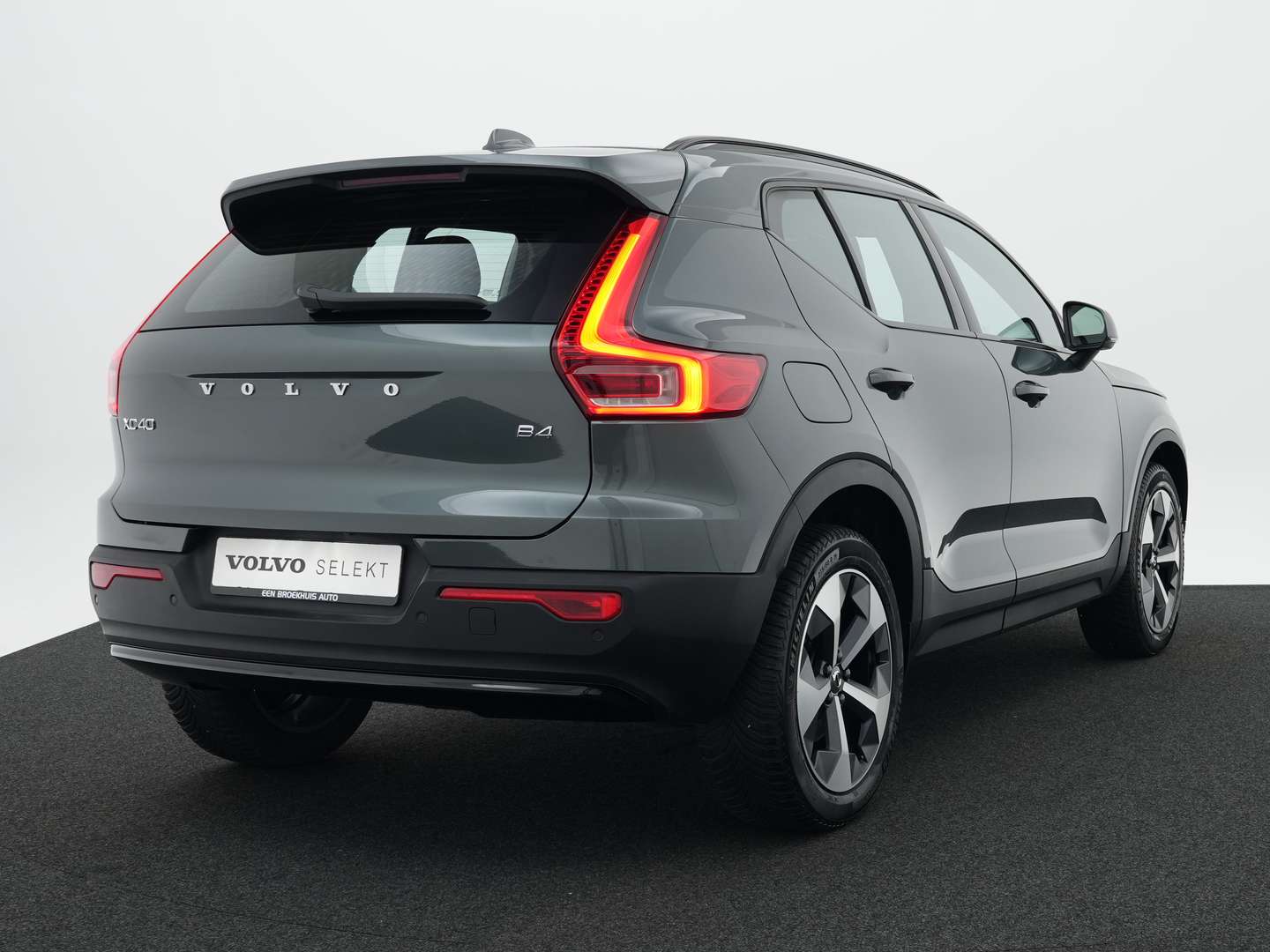 Volvo XC40 B4 Plus - 2025 - Joinsteer - #2