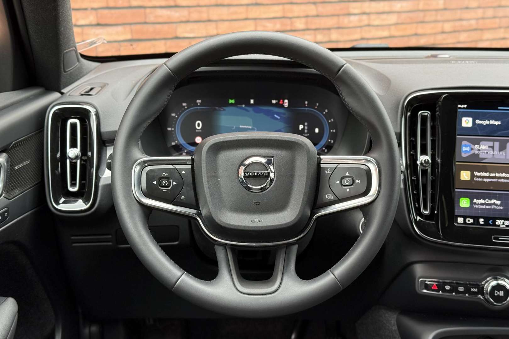 Volvo XC40 B3 Core - 2025 - Joinsteer - #4