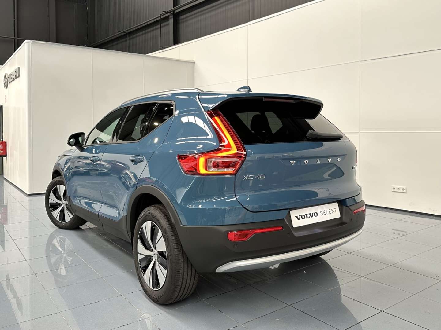 Volvo XC40 B3 Core - 2025 - Joinsteer - #3