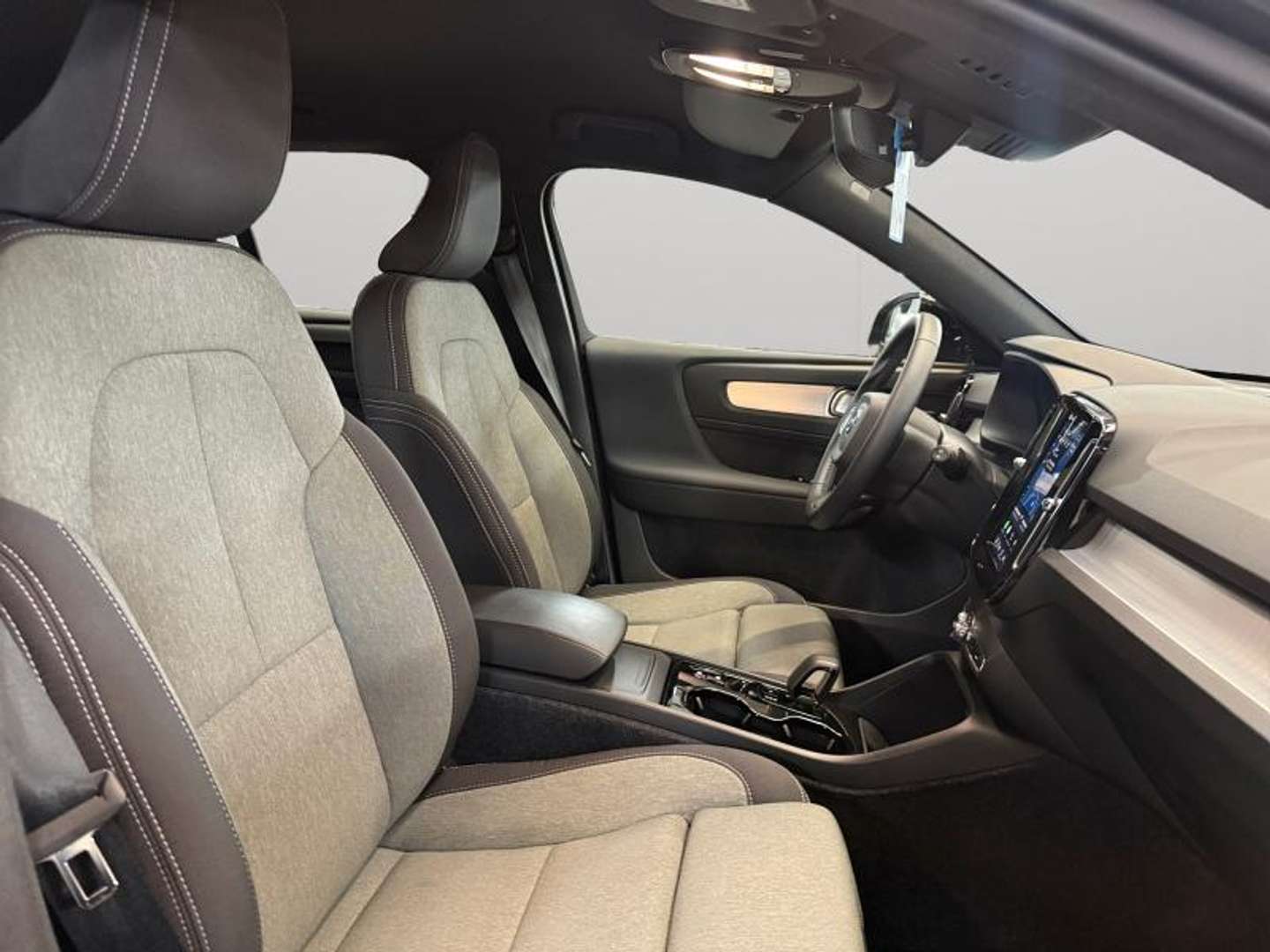 Volvo XC40 B3 Plus - 2025 - Joinsteer - #15