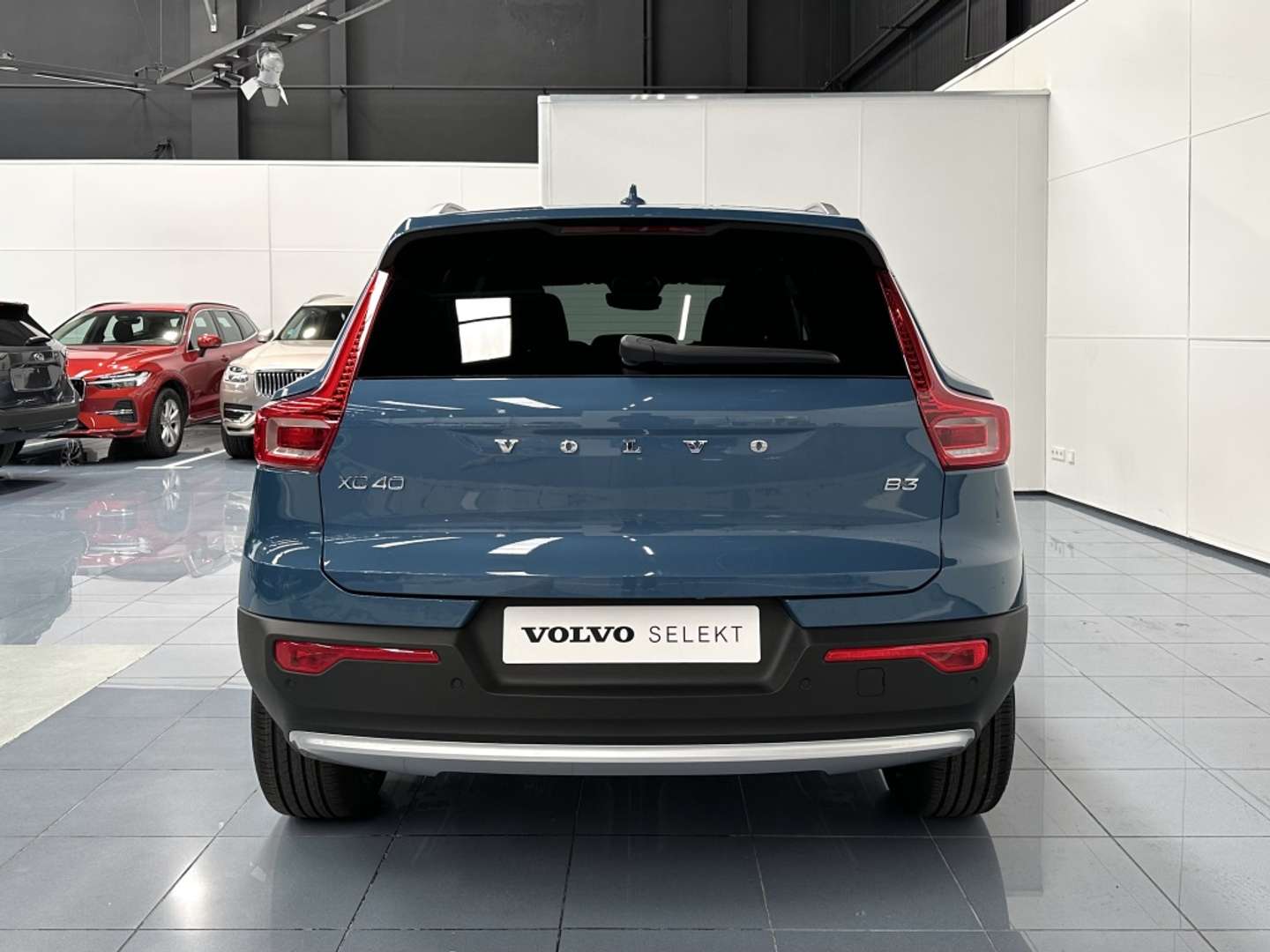 Volvo XC40 B3 Core - 2025 - Joinsteer - #4