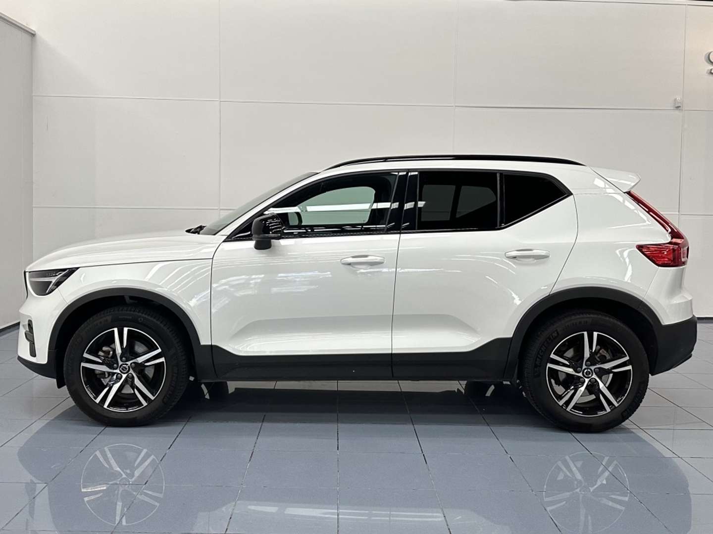 Volvo XC40 B3 Plus - 2025 - Joinsteer - #2