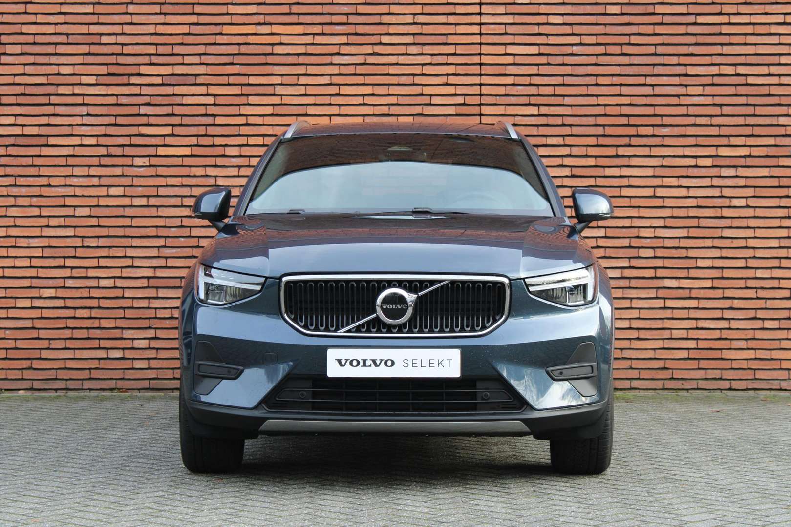 Volvo XC40 B3 Core - 2025 - Joinsteer - #16
