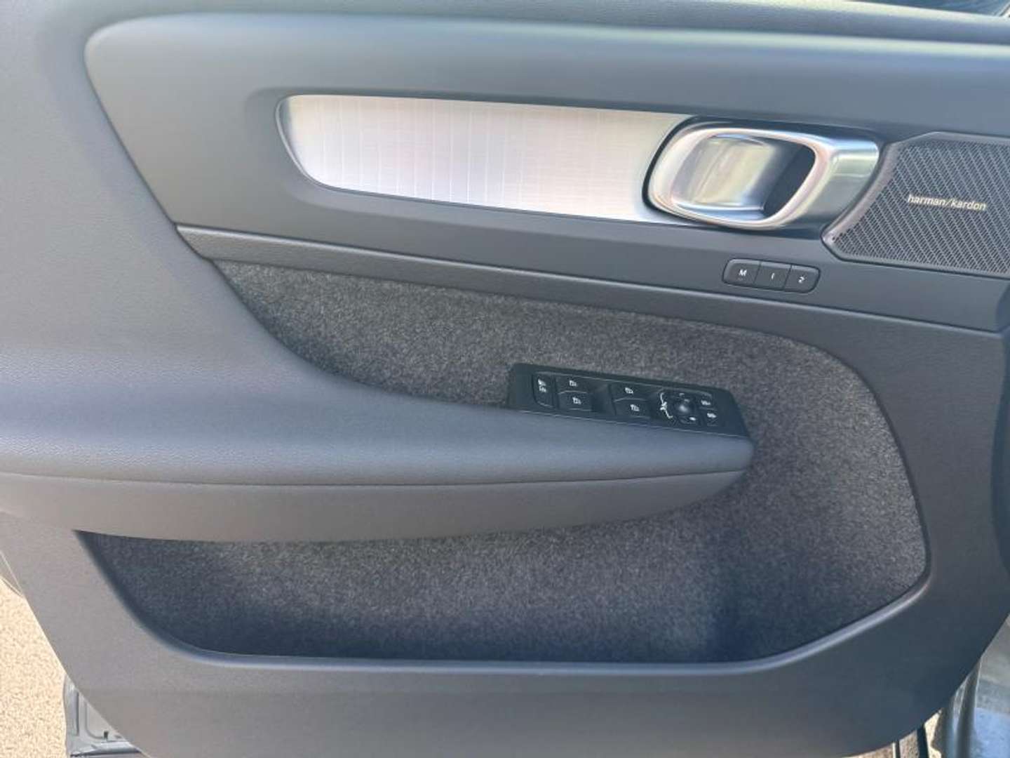 Volvo XC40 B3 Plus - 2025 - Joinsteer - #20