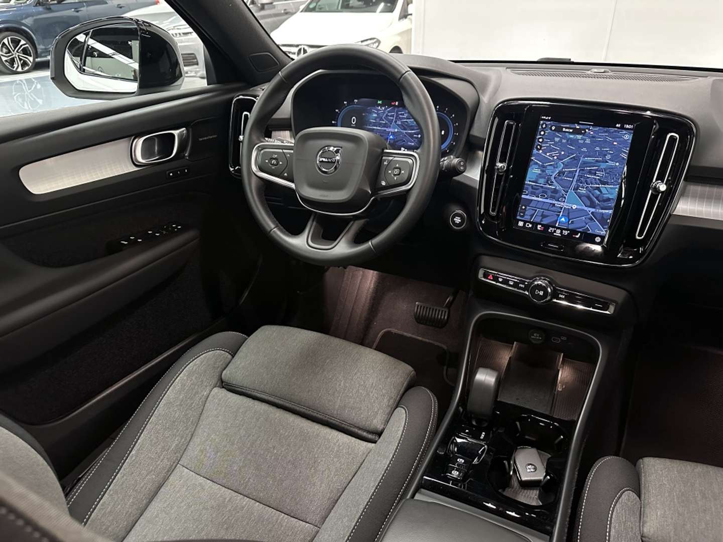 Volvo XC40 B3 Plus - 2025 - Joinsteer - #7
