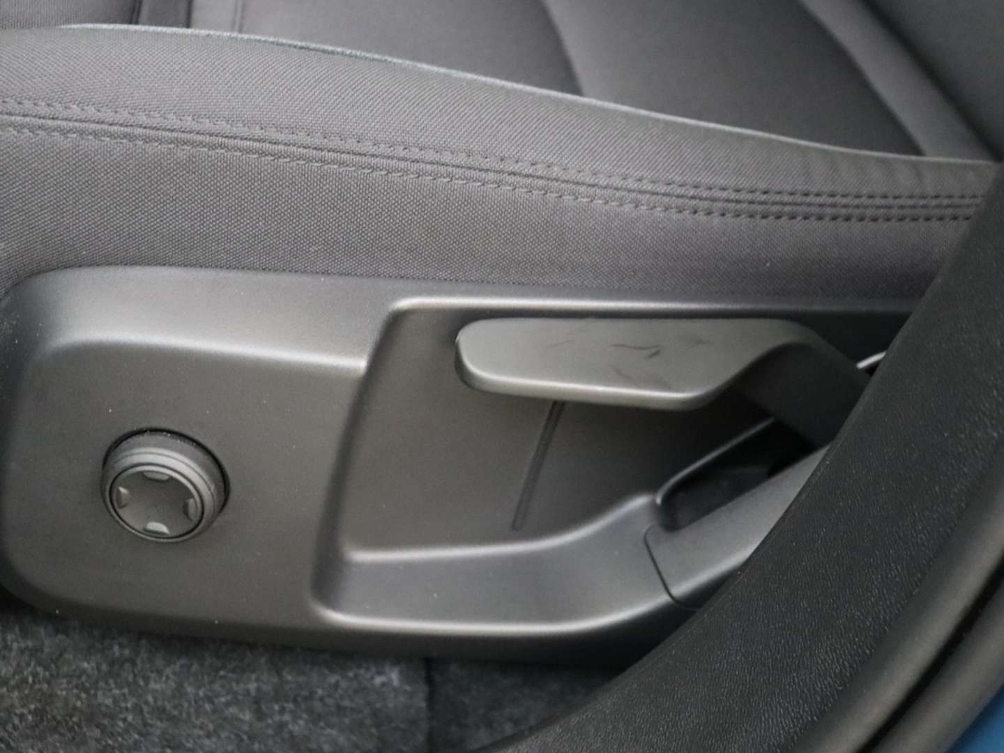 Volvo XC40 Recharge Plus - 2024 - Joinsteer - #17