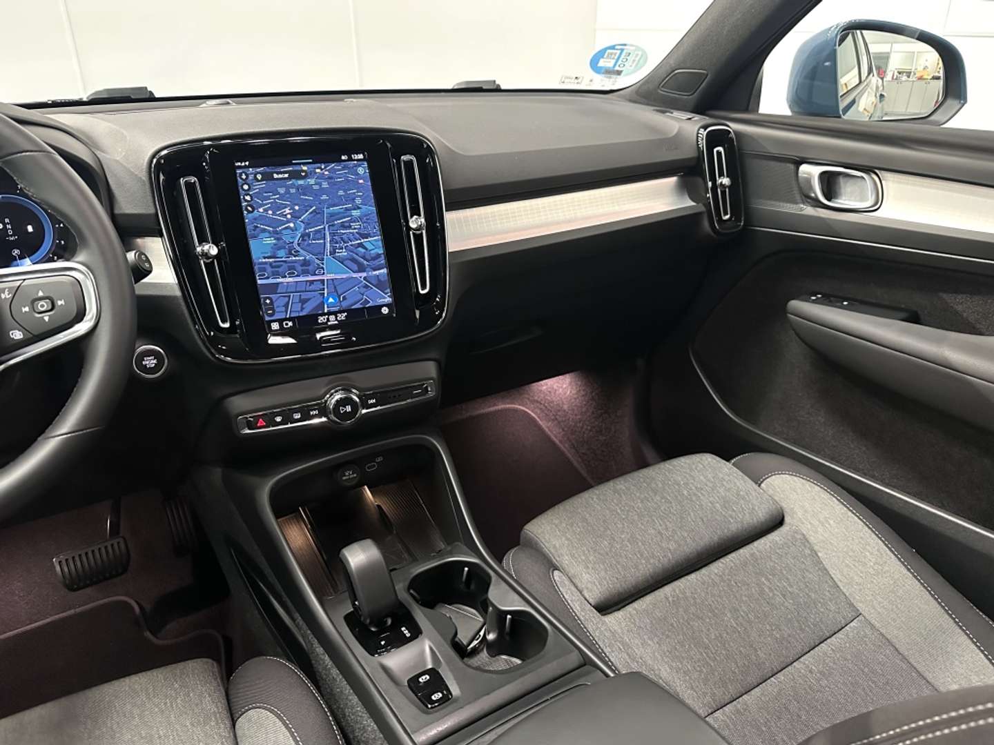 Volvo XC40 B3 Core - 2025 - Joinsteer - #12