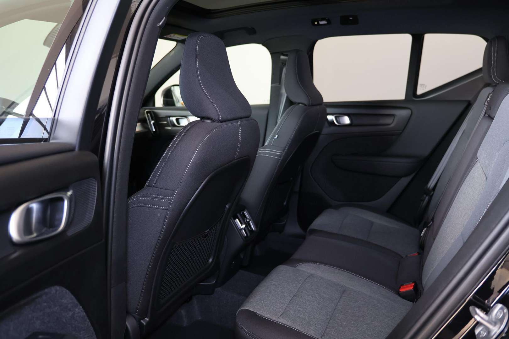 Volvo XC40 B3 Plus - 2025 - Joinsteer - #15