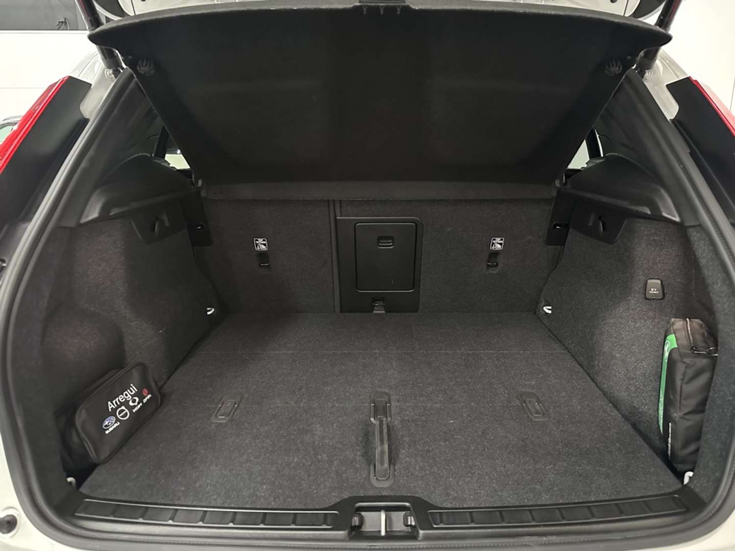Volvo XC40 B3 Plus - 2025 - Joinsteer - #16