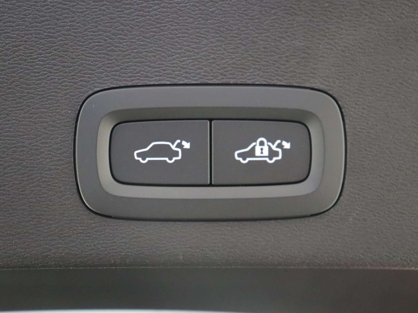 Volvo XC40 Recharge Plus - 2024 - Joinsteer - #34