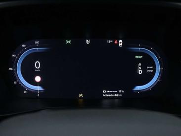 Volvo C40 Recharge PLUS — photo 21