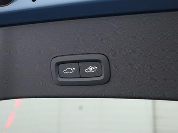 Volvo C40 Recharge PLUS — photo 36