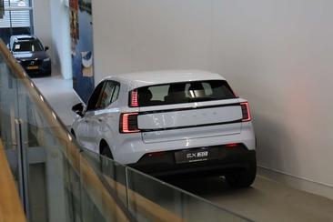 Volvo EX30 Single Motor Plus — photo 50