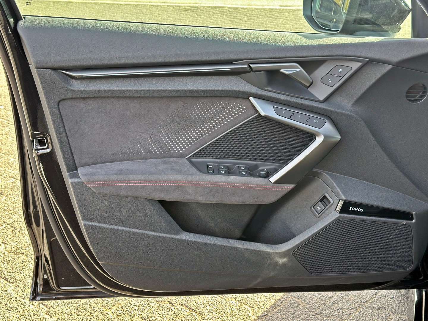 Audi RS3 Limousine Black - 2024 - Joinsteer - #4