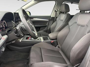Audi Q5 40 TDI — photo 8