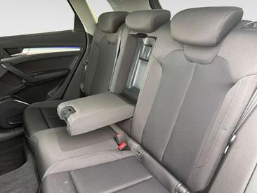 Audi Q5 40 TDI — photo 9