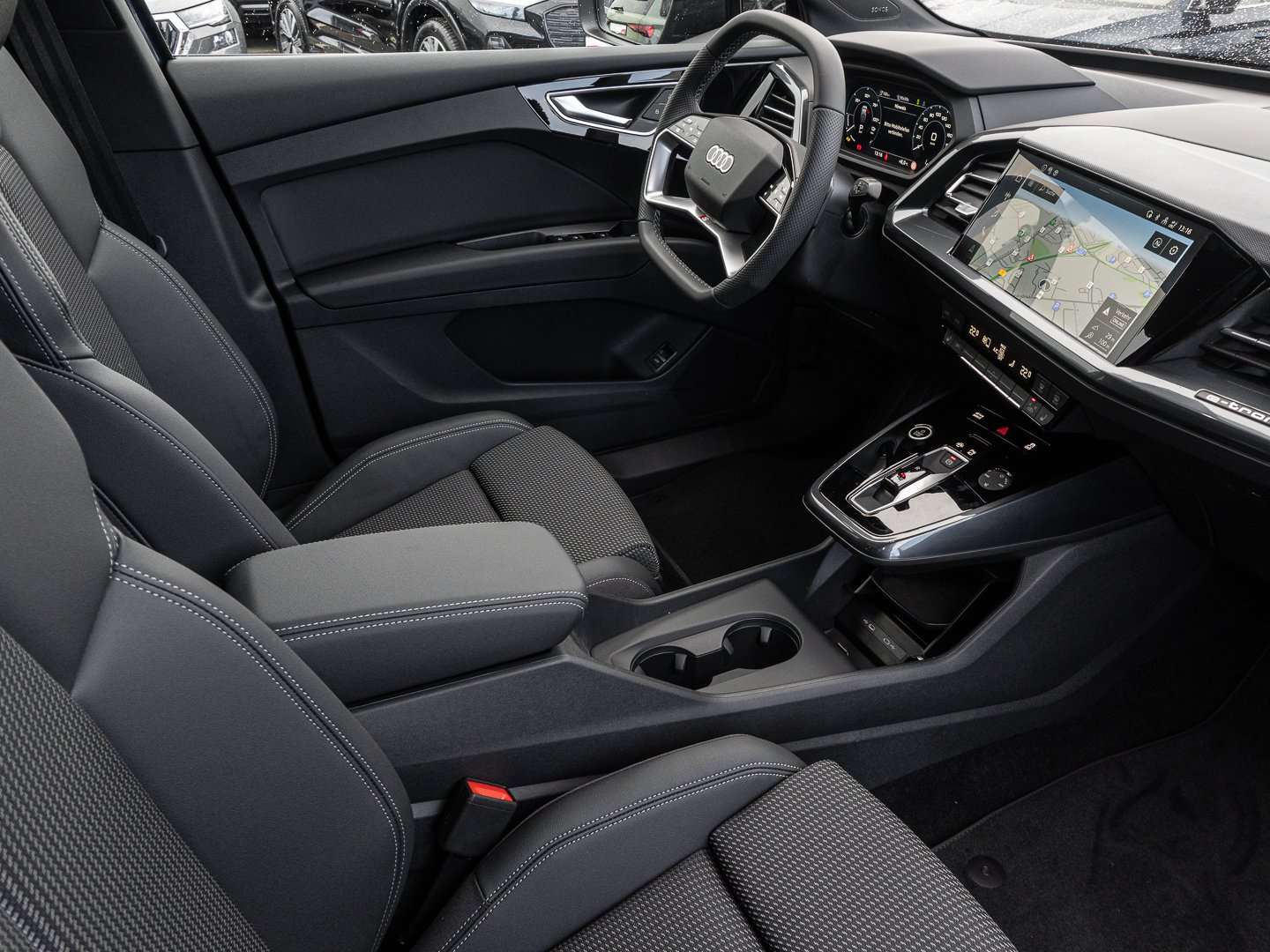 Audi Q4 E-tron Sportback 45 E-tron - 2026 - Joinsteer - #6