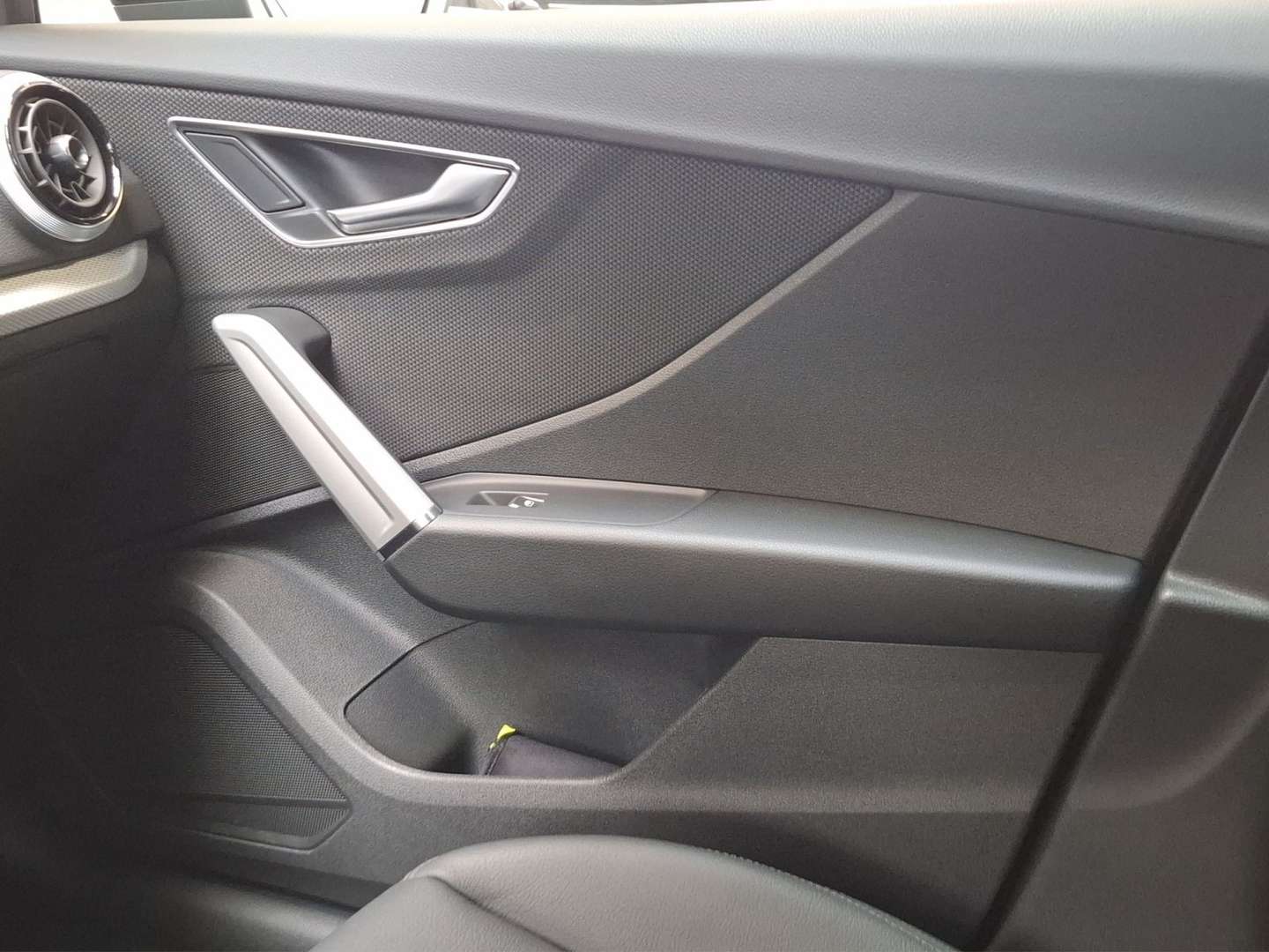 Audi Q2 S Line 35 TFSI - 2025 - Joinsteer - #17