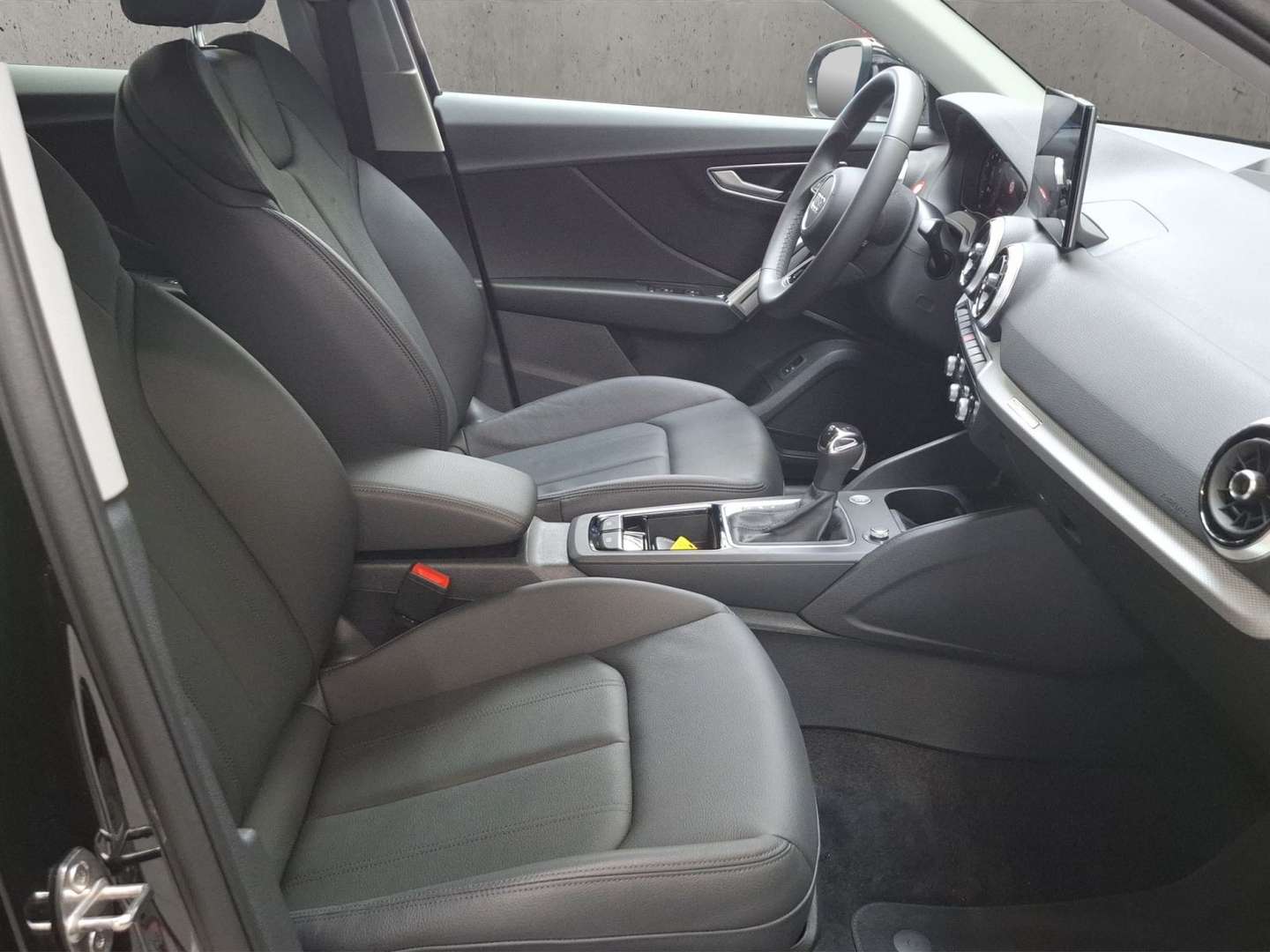 Audi Q2 S Line 35 TFSI - 2025 - Joinsteer - #18