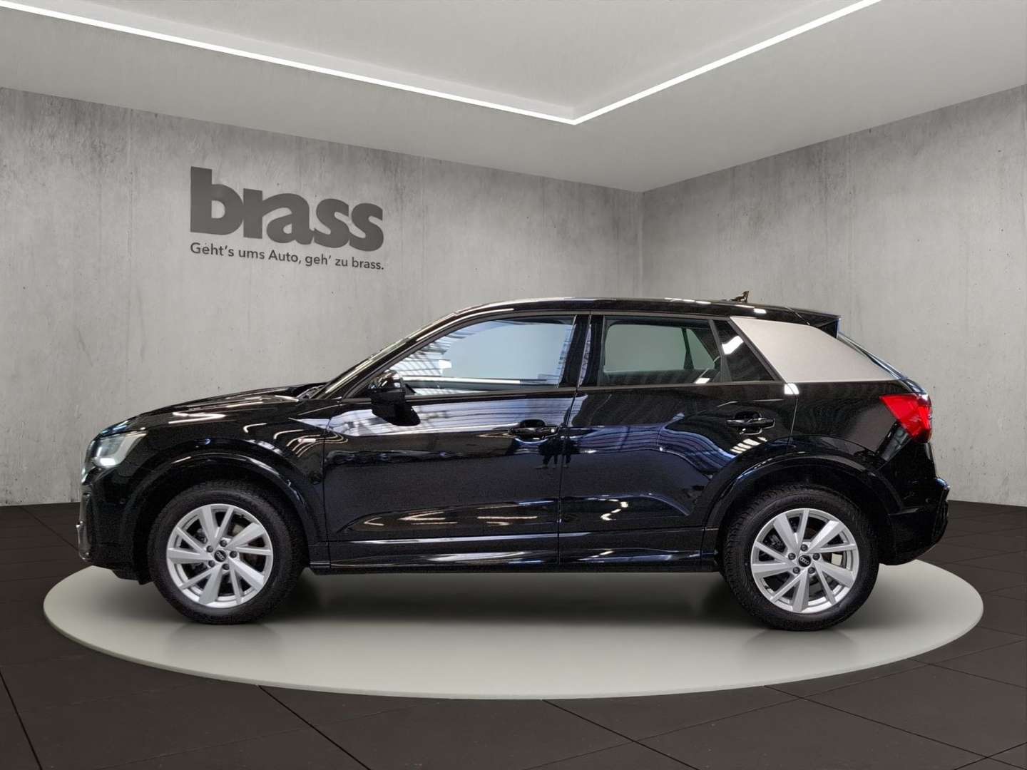 Audi Q2 S Line 35 TFSI - 2025 - Joinsteer - #2