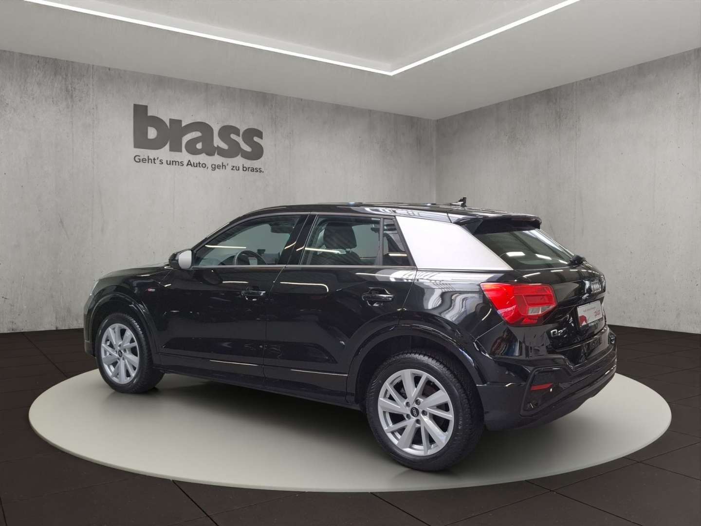 Audi Q2 S Line 35 TFSI - 2025 - Joinsteer - #3