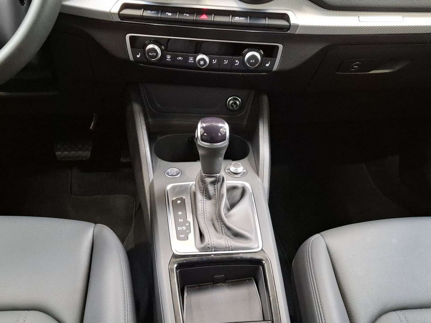 Audi Q2 S Line 35 TFSI - 2025 - Joinsteer - #16