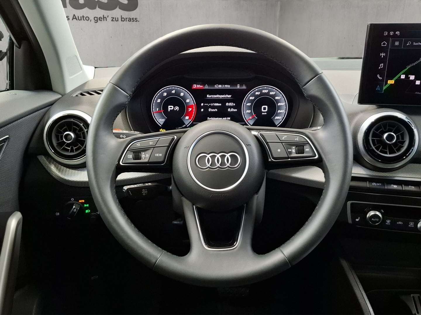 Audi Q2 S Line 35 TFSI - 2025 - Joinsteer - #11