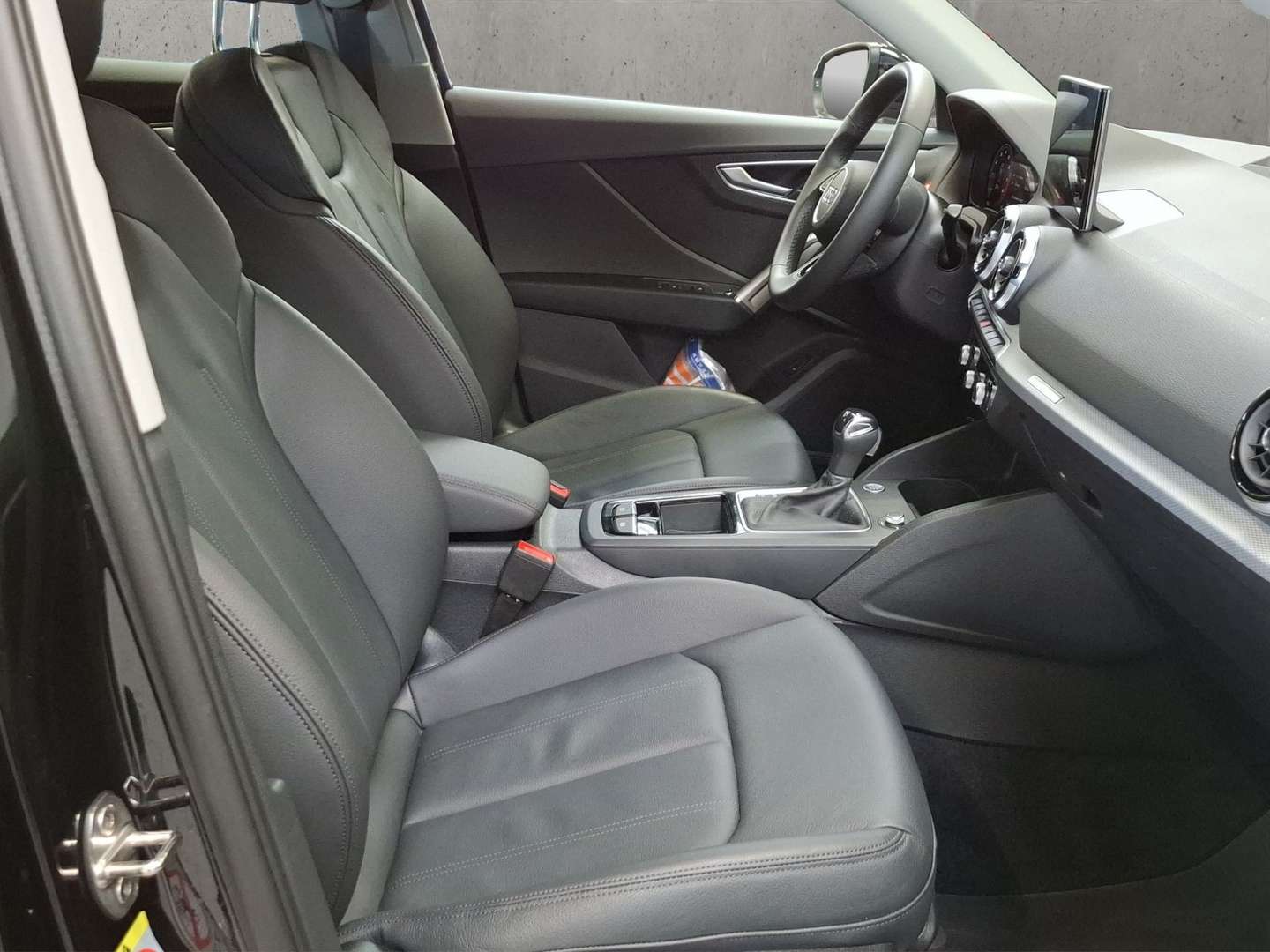 Audi Q2 S Line 35 TFSI - 2025 - Joinsteer - #18