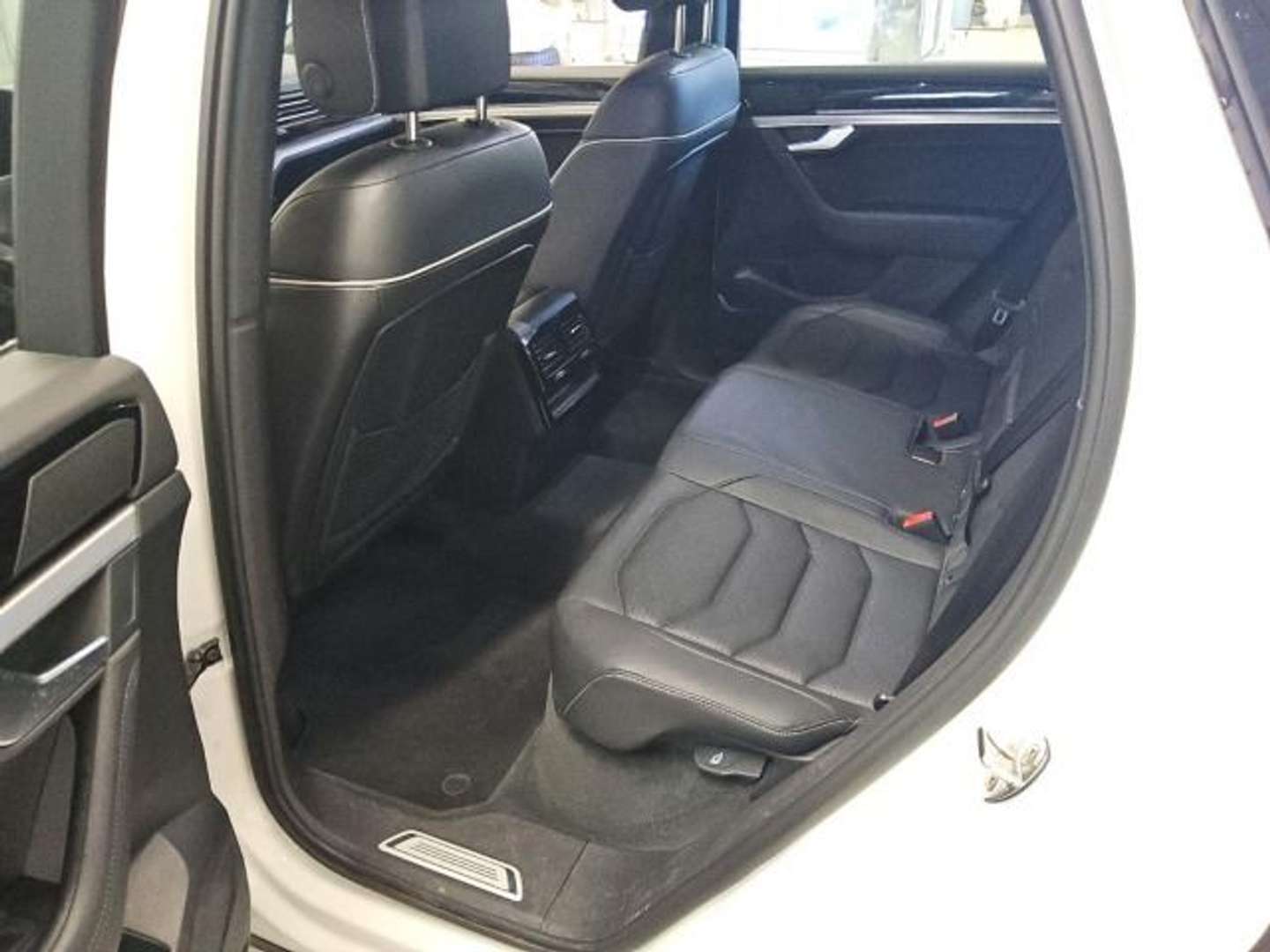 Volkswagen Touareg TDI 4Motion Elegance - 2022 - Joinsteer - #5