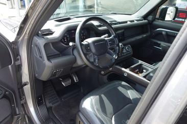 Land Rover Defender 110 D300 7SITZ/LUFT/PANO/STDHZG/AHK — photo 6