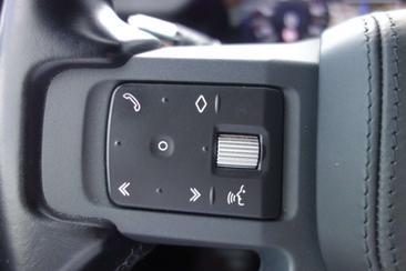 Land Rover Defender 110 D300 7SITZ/LUFT/PANO/STDHZG/AHK — photo 22