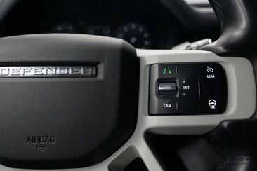 Land Rover Defender 110 P400e AWD — photo 33