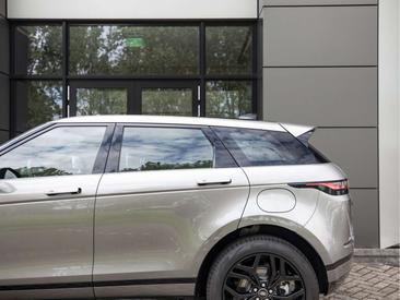 Land Rover Range Rover Evoque P300e AWD R-Dynamic SE — photo 29