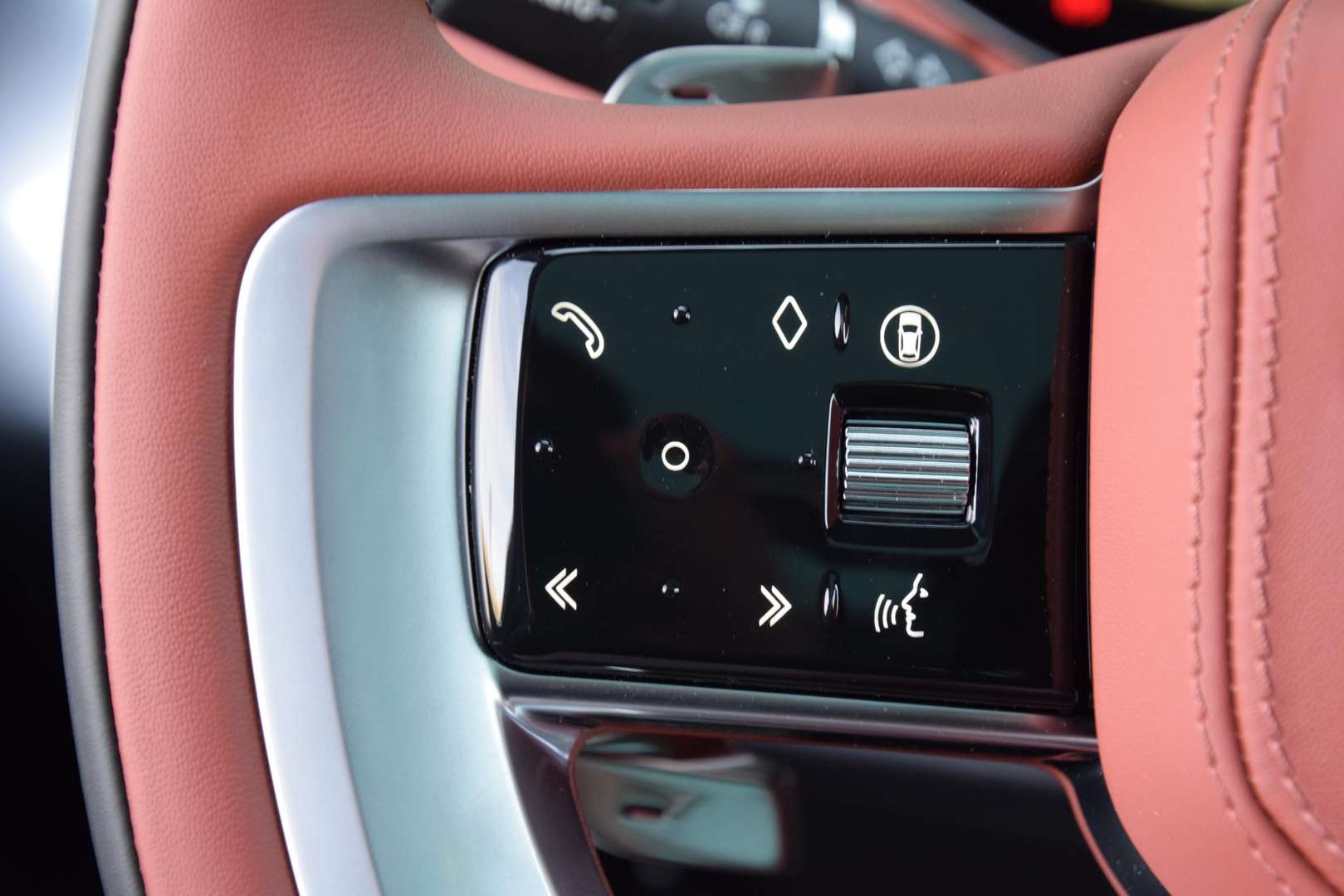 Land Rover Range Rover P550e SV Two-Tone Interieur | Obsidian Black - 2026 - Joinsteer - #28