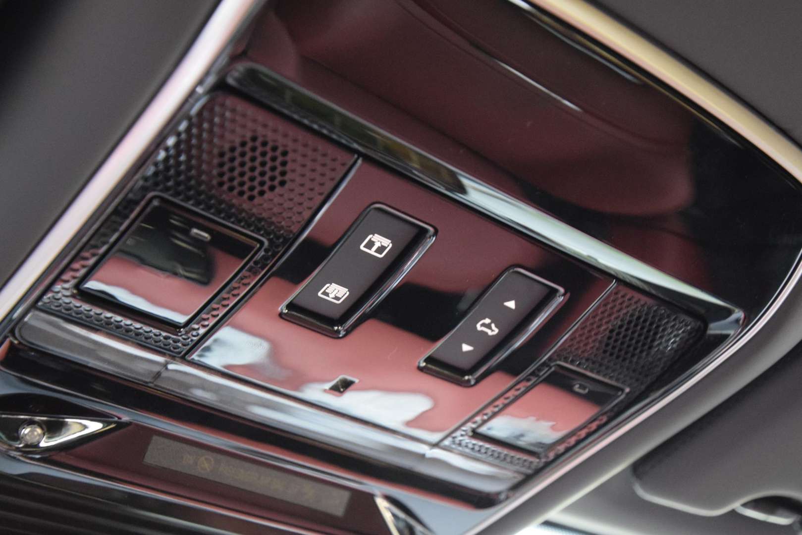 Land Rover Range Rover P550e SV Two-Tone Interieur | Obsidian Black - 2026 - Joinsteer - #35