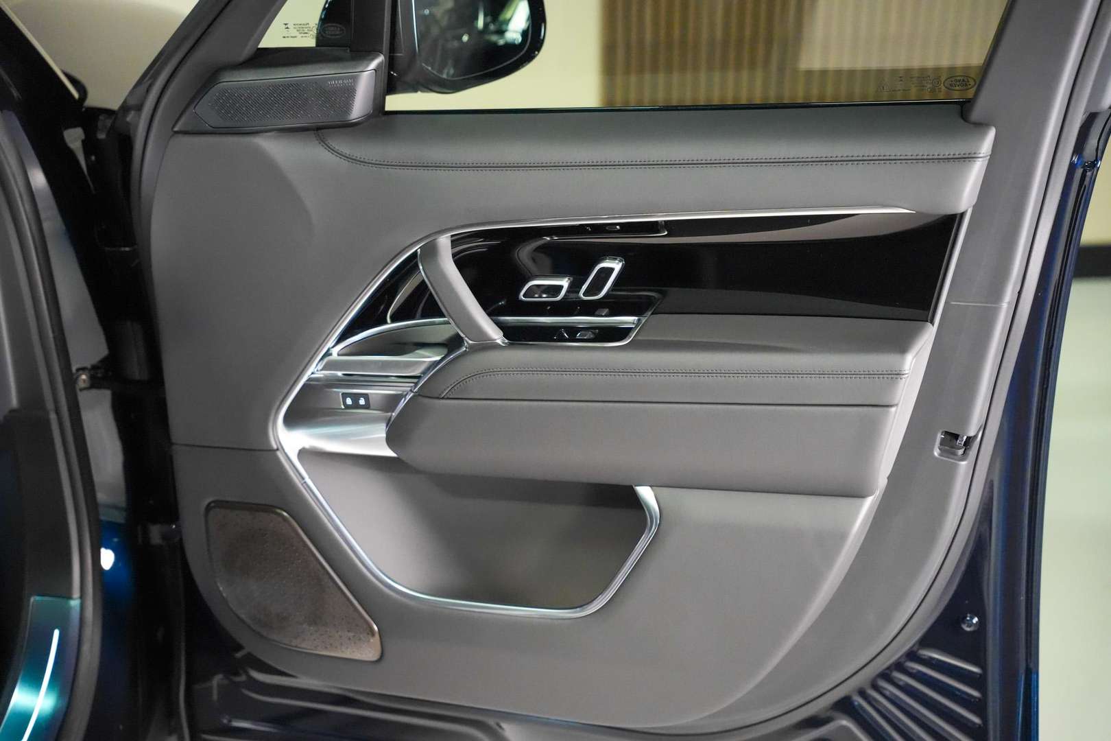 Land Rover Range Rover Autobiography P550e - 2025 - Joinsteer - #39
