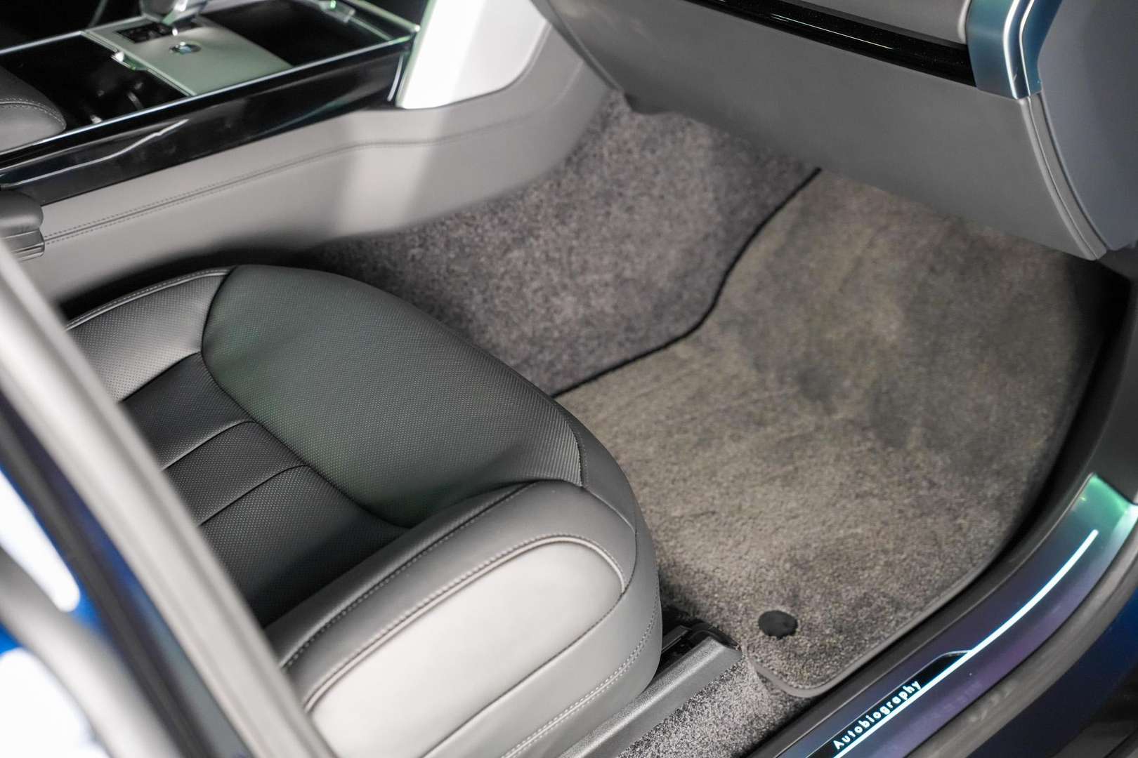 Land Rover Range Rover Autobiography P550e - 2025 - Joinsteer - #41
